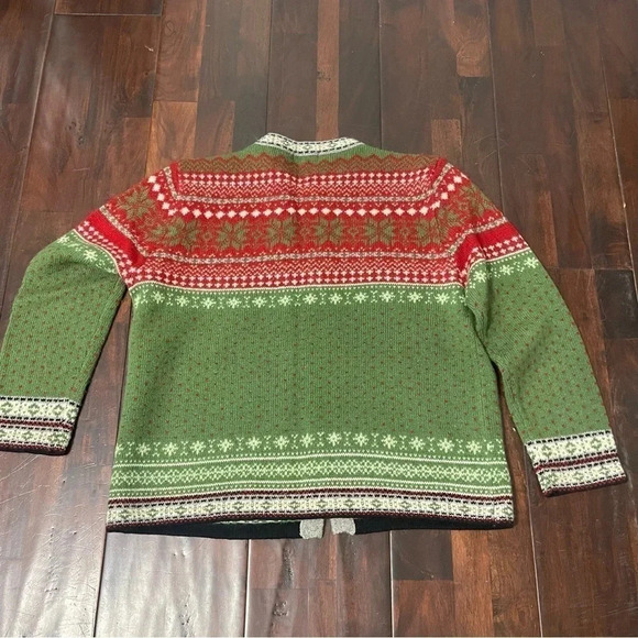 Cambridge Dry Goods 100% Wool Cardigan with Metal Clasps Womens Large - Picture 8 of 8